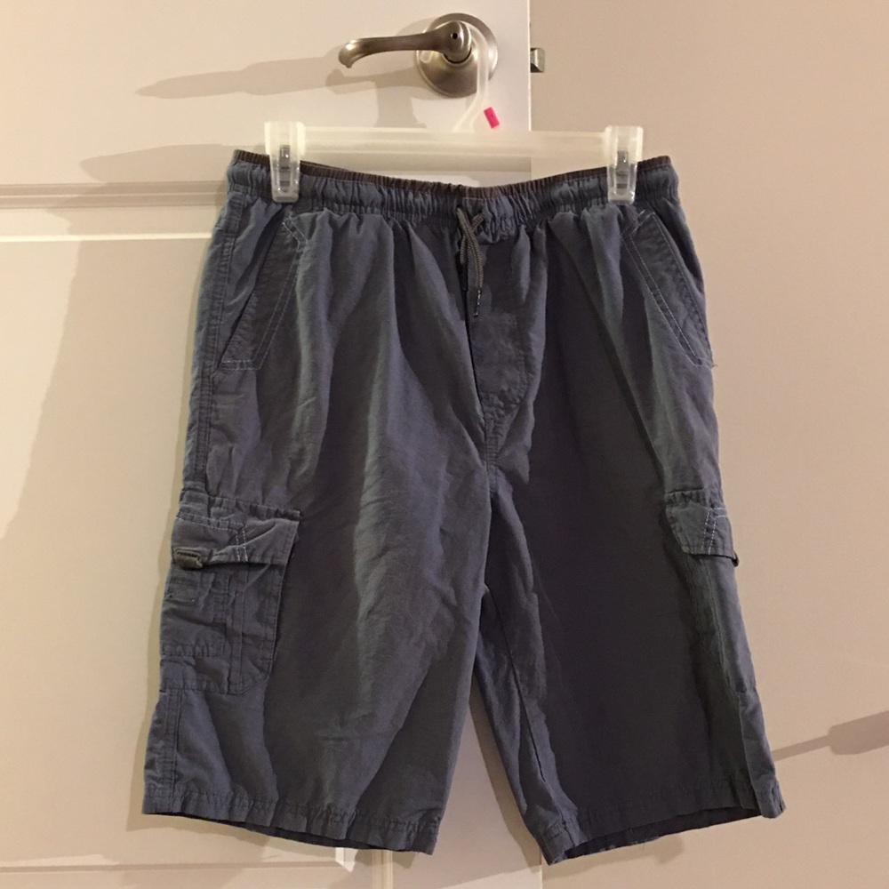 NWOT Boys Univibe Bermuda Cargo Shorts
